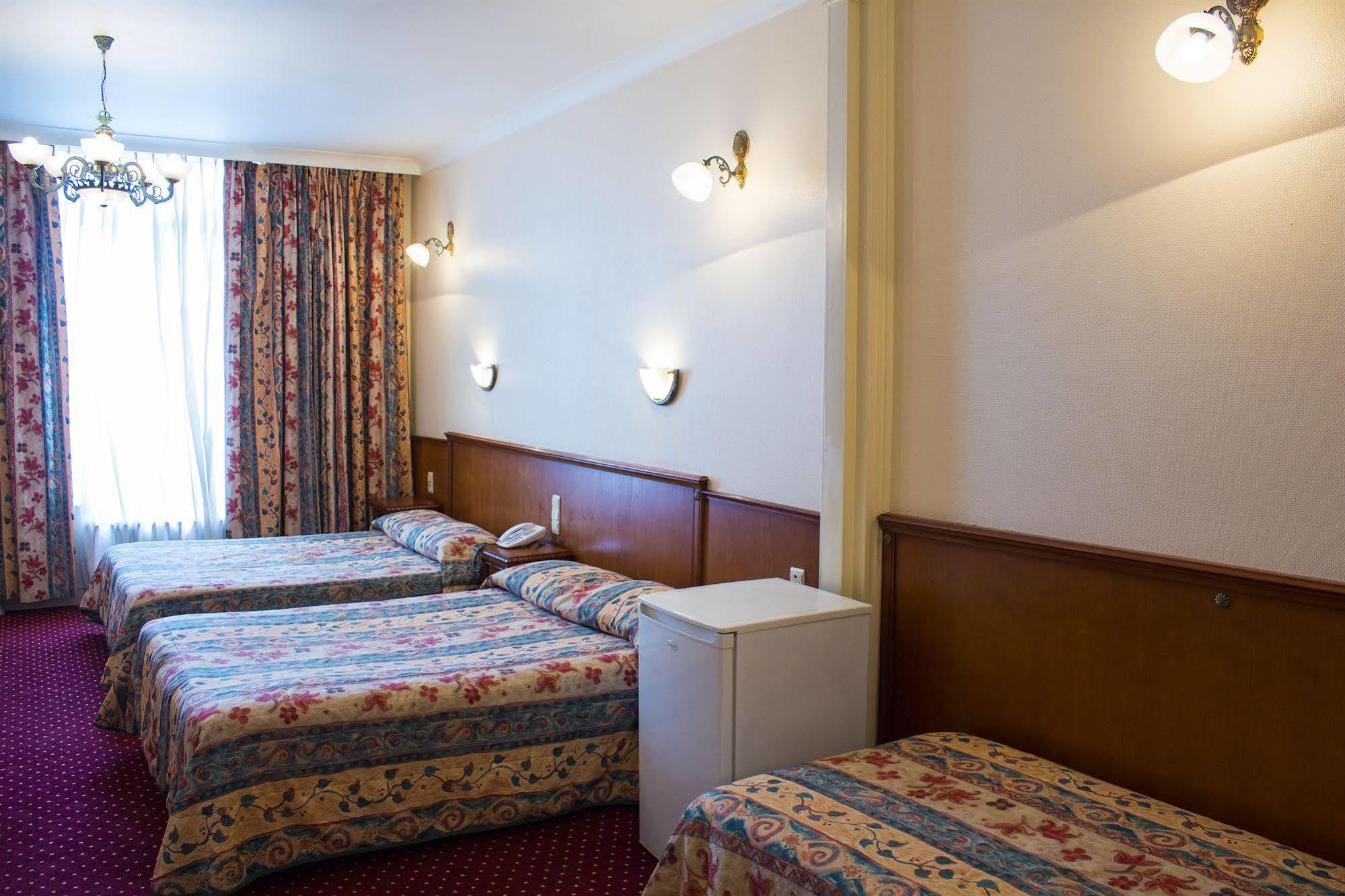 Hotel Continental Saint-Gilles Exteriör bild